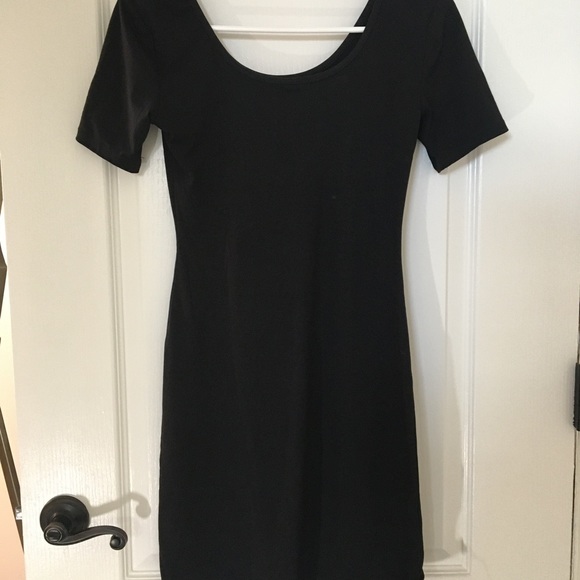 Bundle of 7 Dresses - Picture 8 of 9